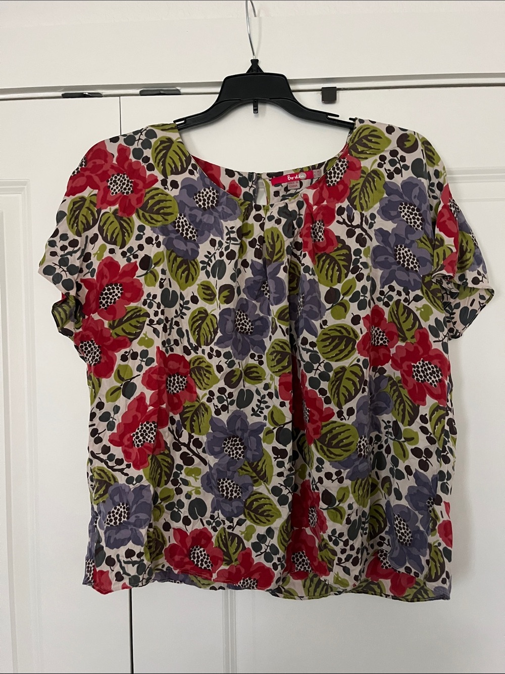 Boden Floral Short Sleeve Blouse in Red, Purple & Green 100% Silk